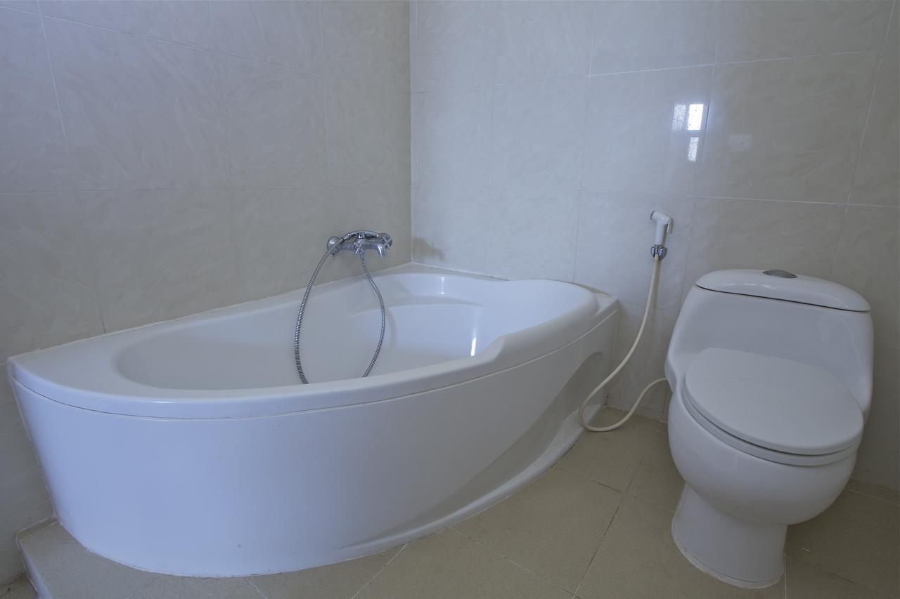 Kuta Dormitory At Simpang Inn Екстериор снимка
